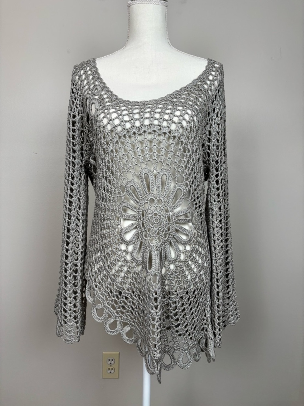 Soft Surroundings Top Womens Lg Crochet Blossom Bohemian Festival Hippie in Grey